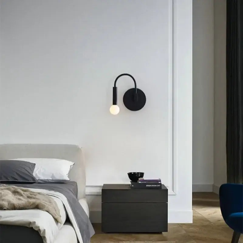 Applique Murale Noir Minimaliste Idéal Pour Une Chambre Moderne