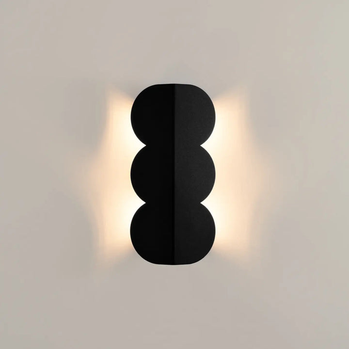 BISCUIT black wall light