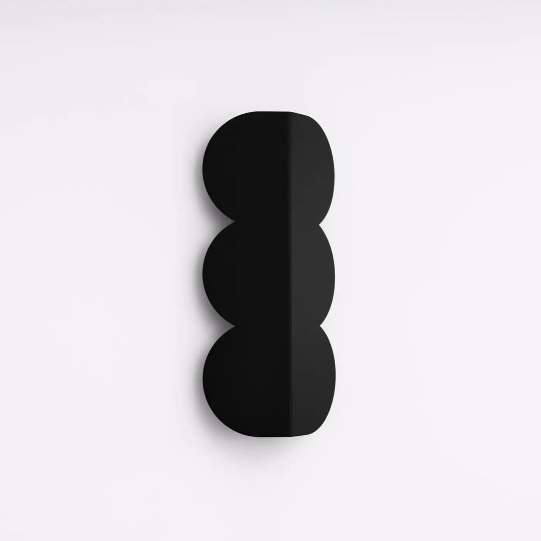 BISCUIT black wall light