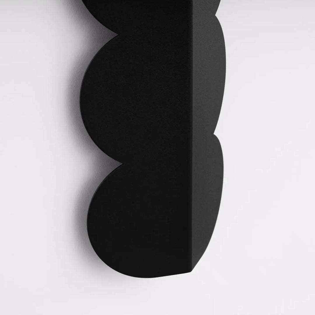 BISCUIT black wall light