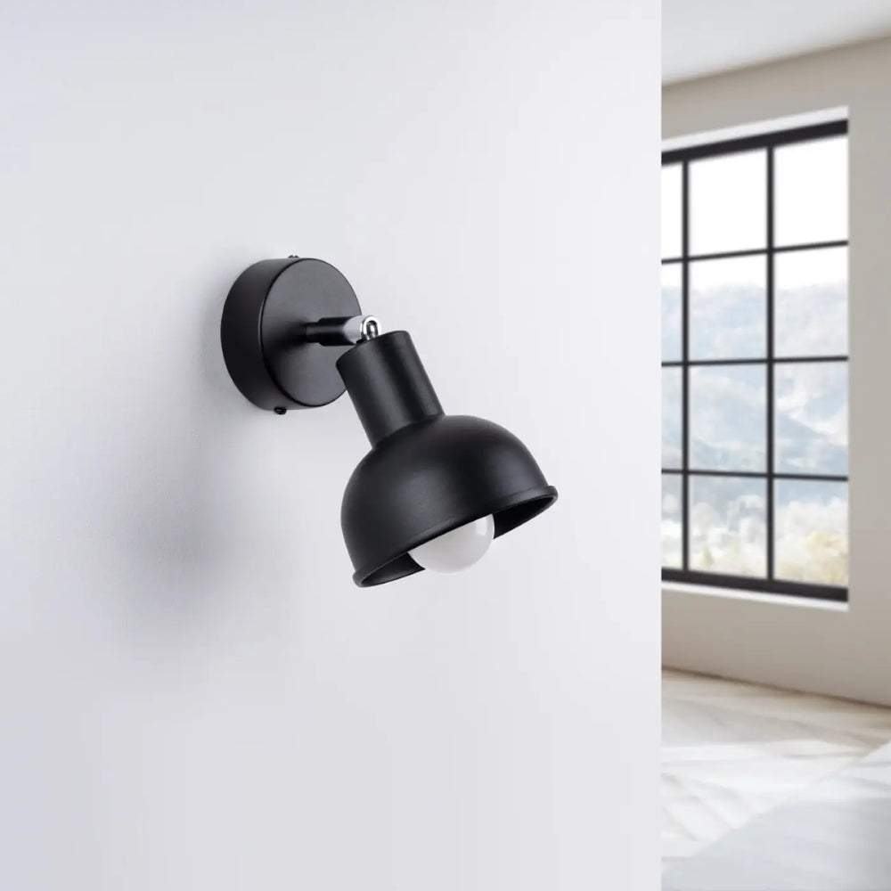 Applique murale lampe elba noir en finition mate avec tête ajustable et bulbe visible pour minimalisme combiné éléments subtils