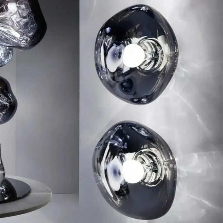 Applique murale nordique en verre teinté à l'effet fondu dans la lave

