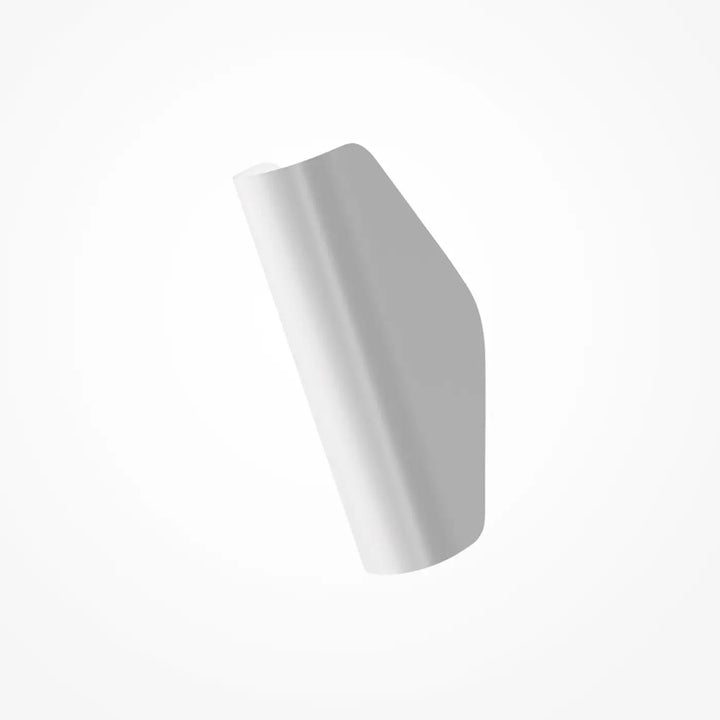 Applique murale notta en plastique blanc courbé avec lumière douce pour chargeur de téléphone mural compacte