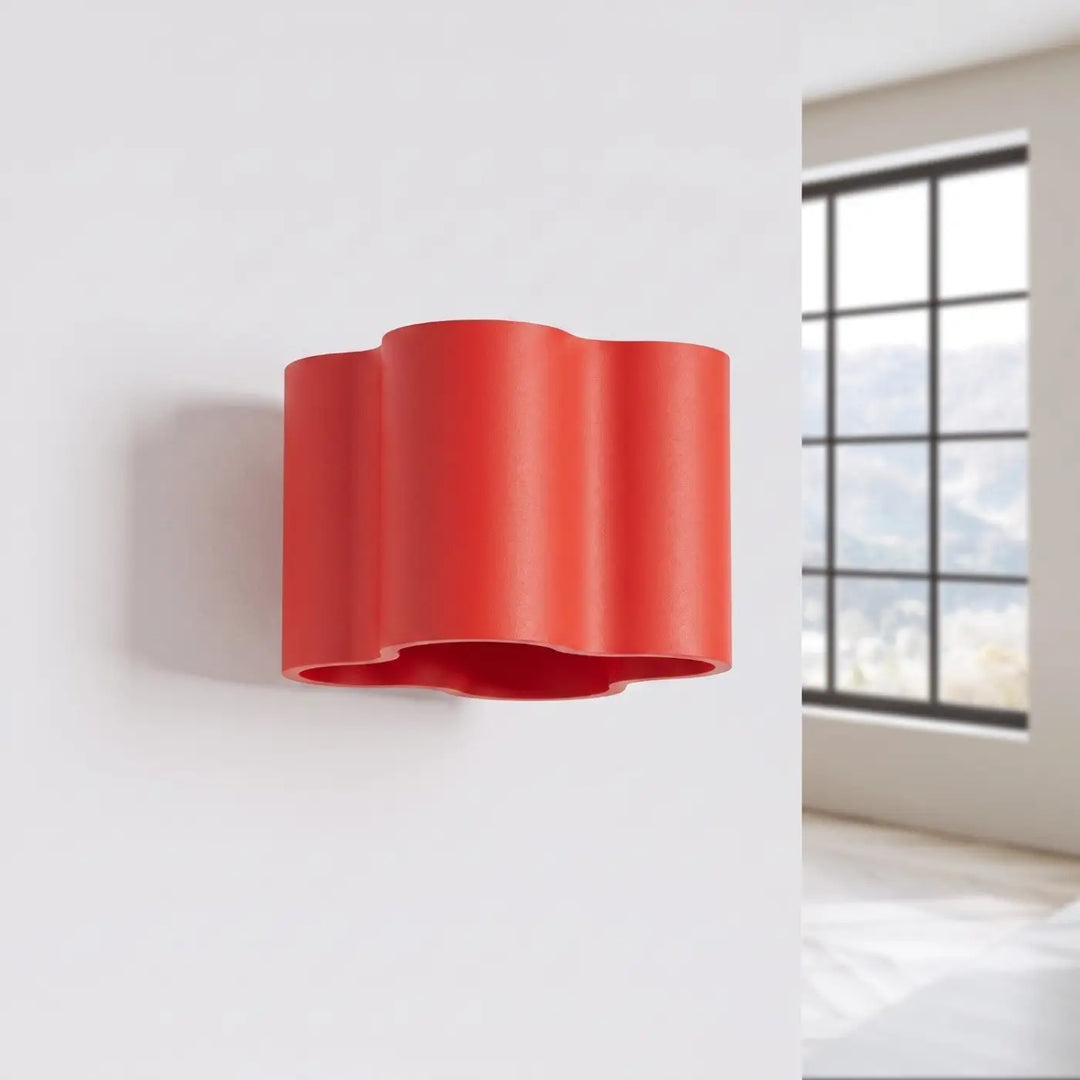 Applique murale Ovio en aluminium rouge, éteinte