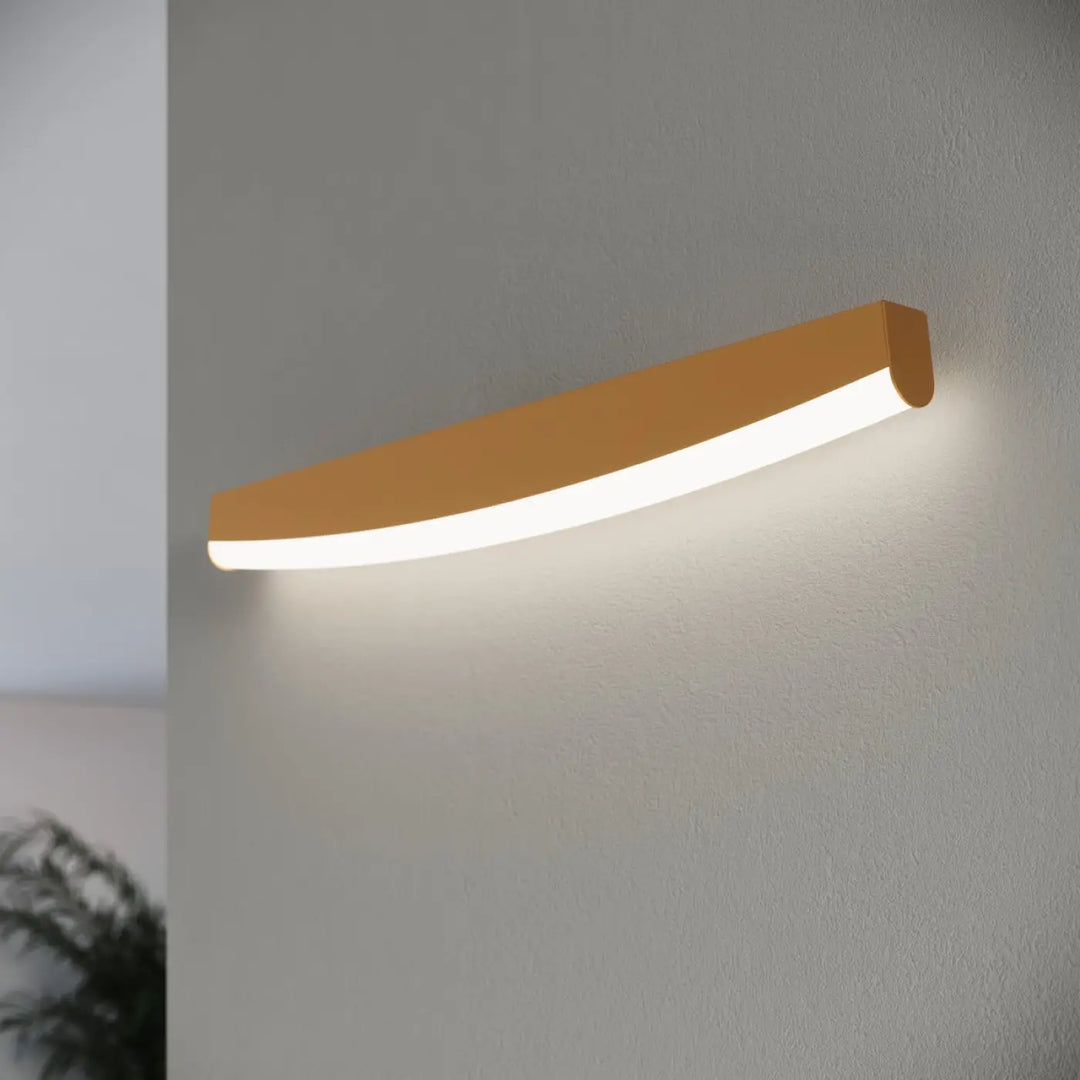 Applique murale jorun 4000k or luminaire à led en finition or avec design incurvé et lumière blanche douce