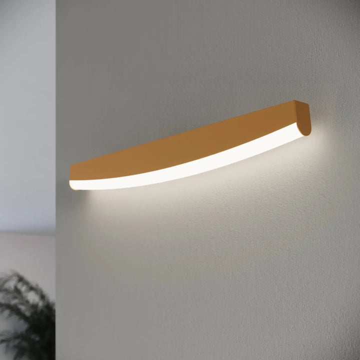 Applique murale jorun 4000k or luminaire à led en finition or avec design incurvé et lumière blanche douce