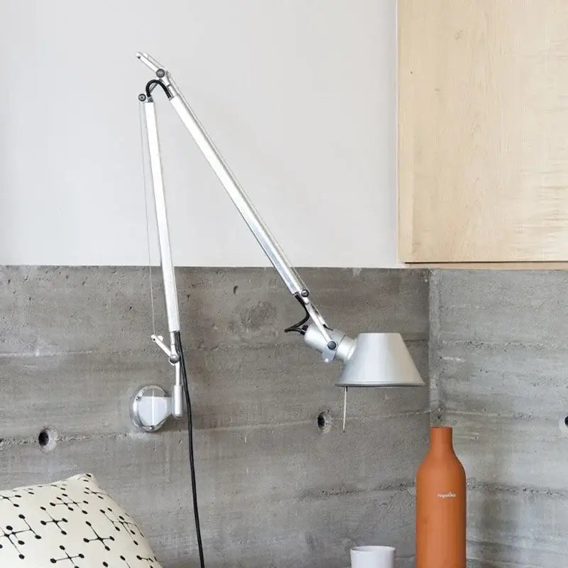 Applique murale orientable style industriel en métal chic