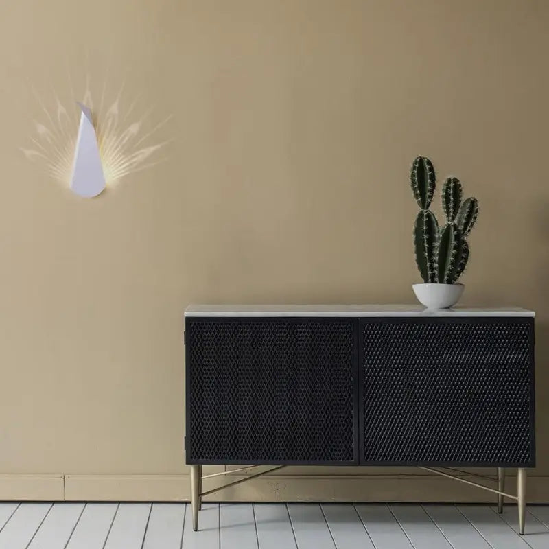 Applique Murale Paon en Aluminium Noir ou Doré