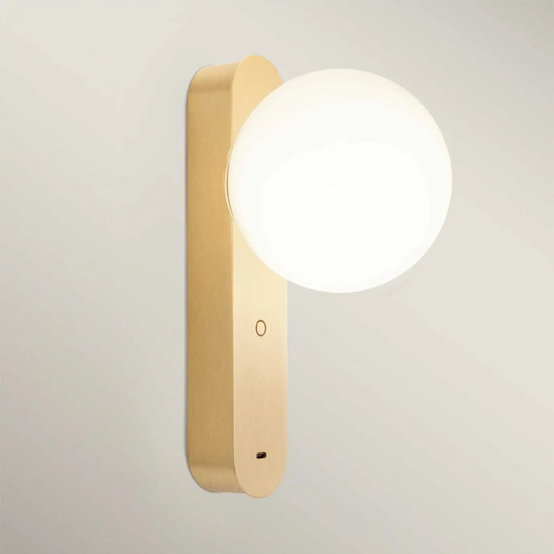 Applique murale Perlina USB à finition dorée #couleur_dore