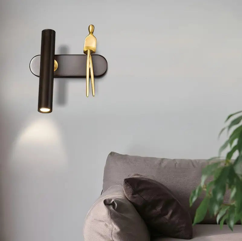 Applique Murale Petit Bonhomme En Métal