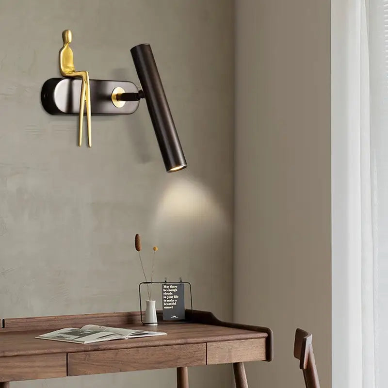 Applique Murale Petit Bonhomme En Métal