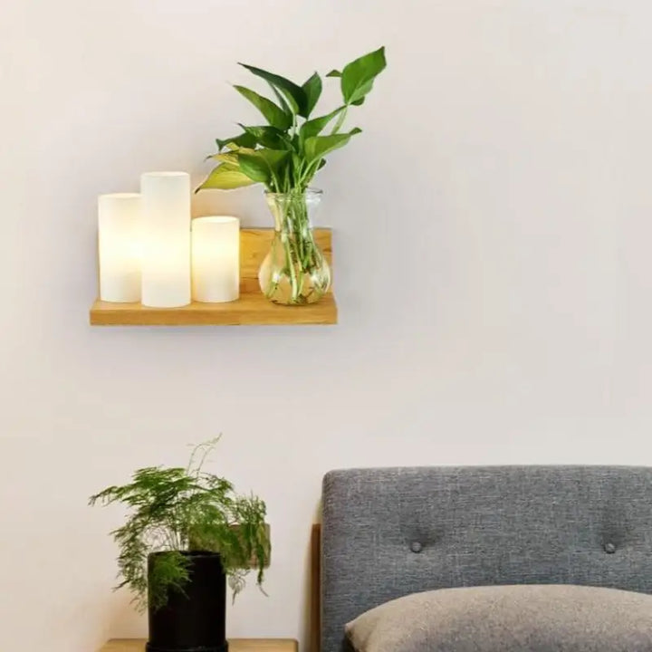 1. Applique Murale Plante En Bois Et Verre