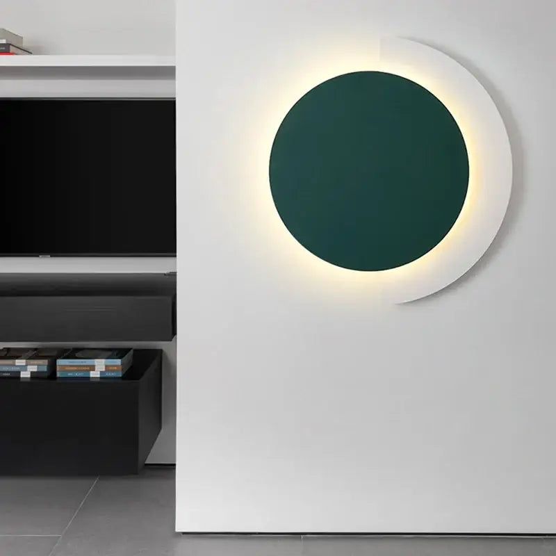 Applique murale post moderne à LED en orange, vert ou noir

