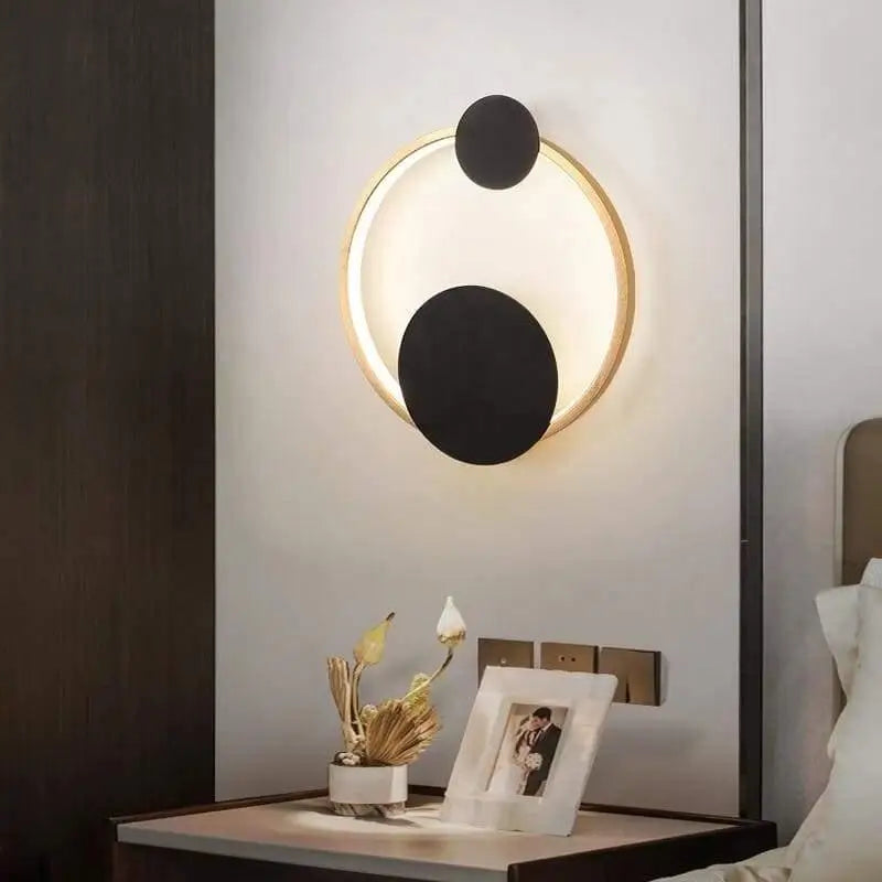 Applique Murale Ronde Noire En Acrylique Noir Et Or