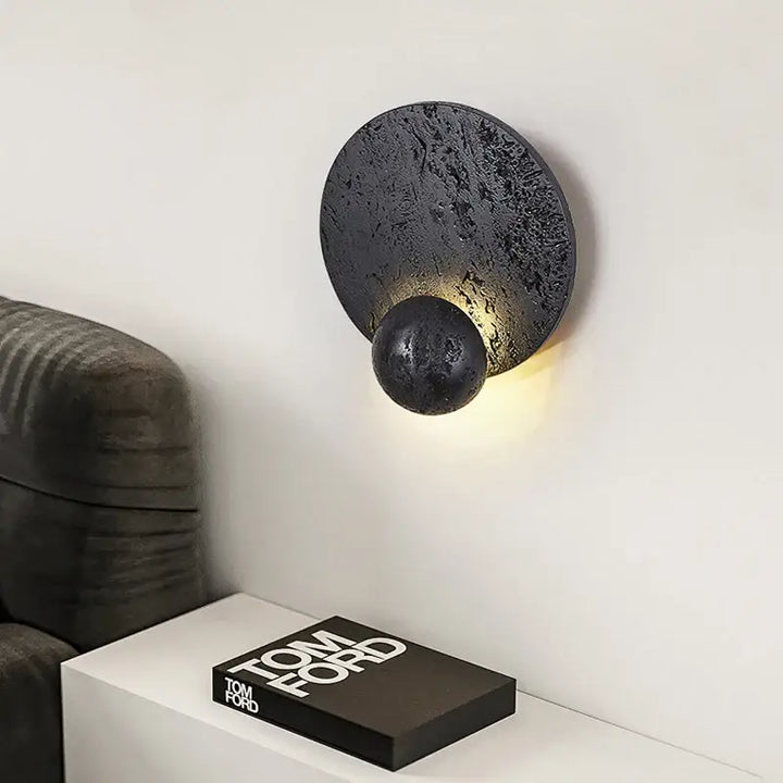 Applique Murale Ronde Noire En Pierre Volcanique Design

