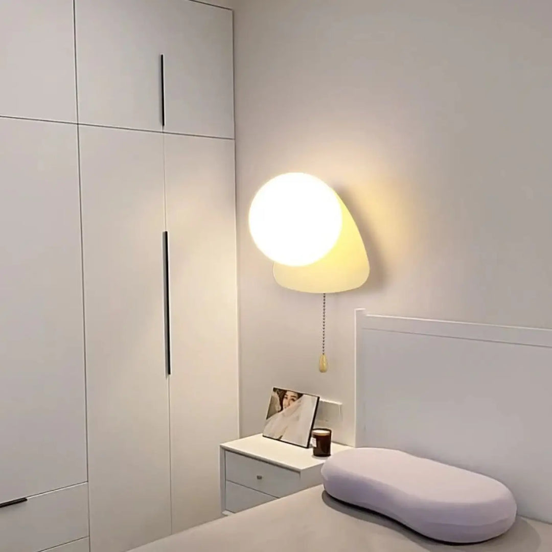 Applique murale klink avec design nuageux arrondi en lumière douce et interrupteur à chaîne pour ambiance chaleureuse