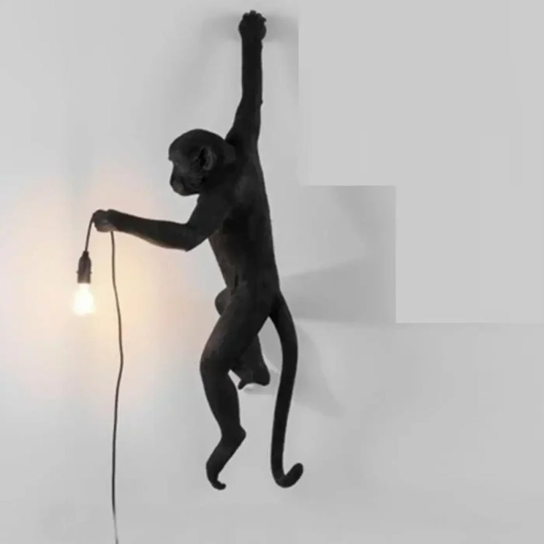 Applique murale singe noire avec ampoule suspendue et cordon design artistique modèle fikki