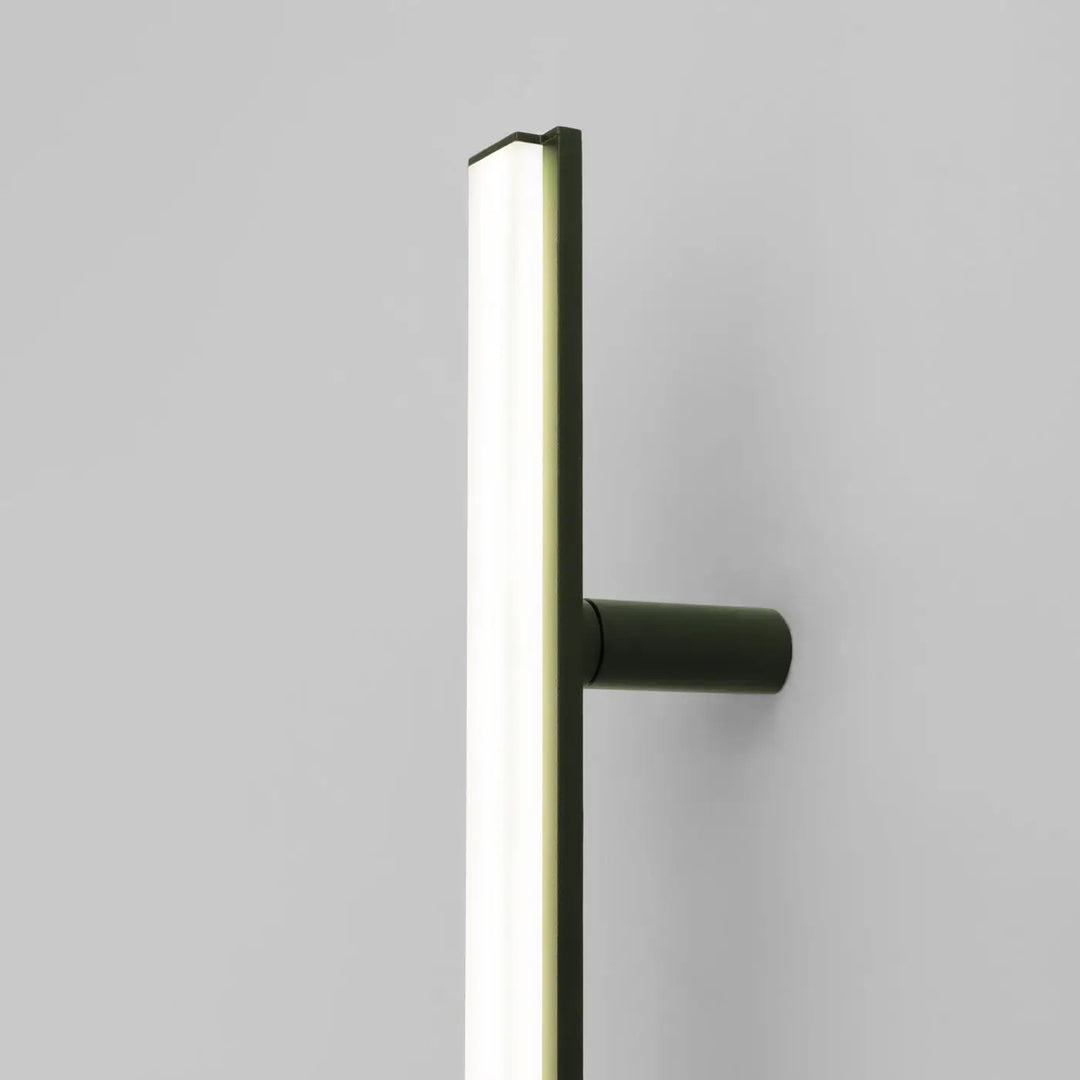 Applique murale lagom 90 vert olive design minimaliste avec finition noire mate et barre led rectangulaire allie excellence