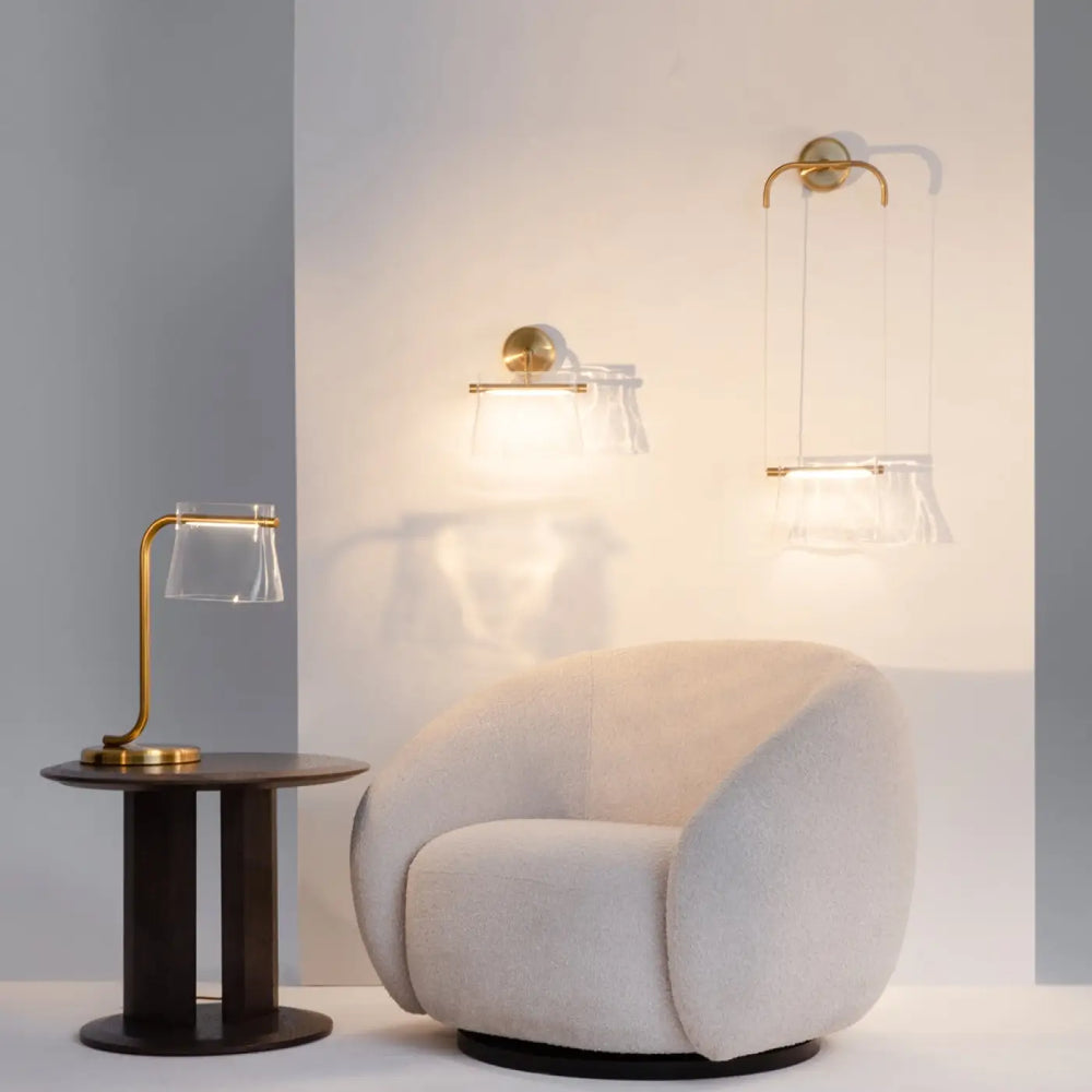 Applique suspendue cabaret en verre transparent avec design moderne ronde couleur crème en tissu pelucheux
