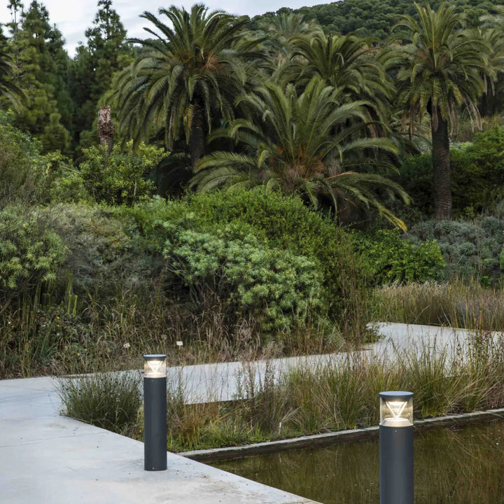 Balise Rush 800 de Faro Barcelona en situation