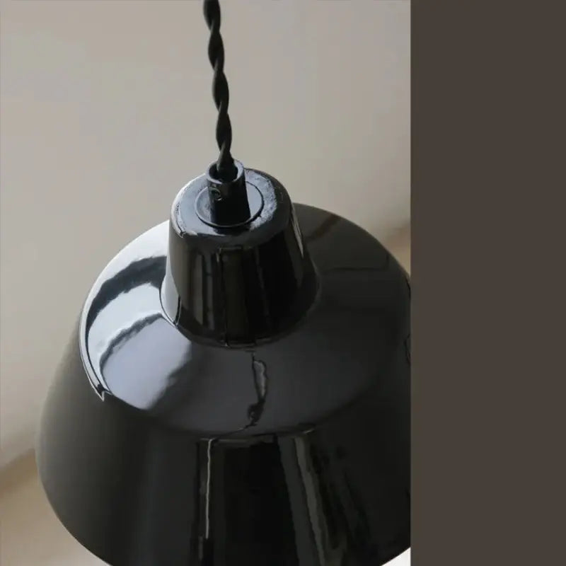 Suspension en céramique style atelier minimaliste chic