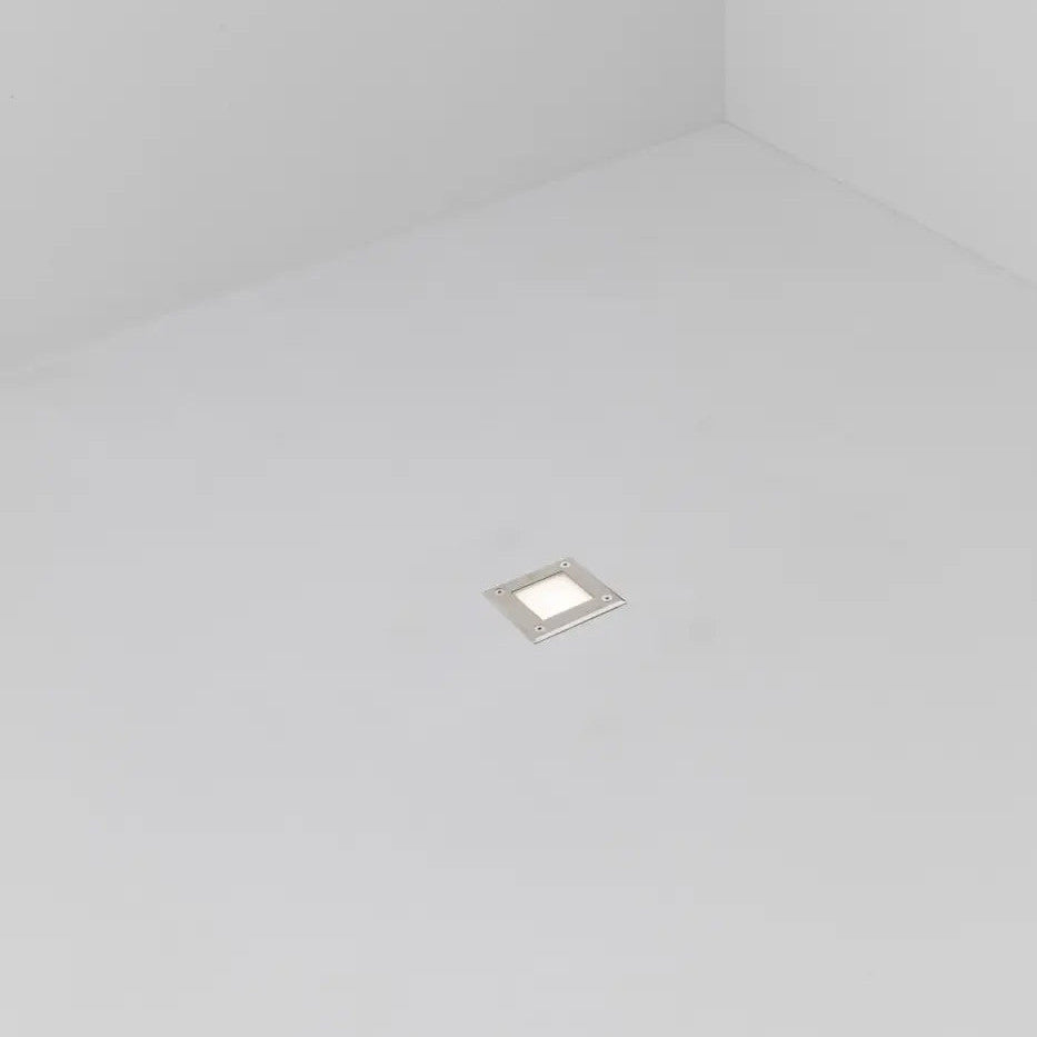 Détail : encastré extérieur LED 18