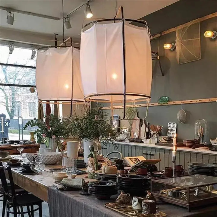 Suspension luminaire au design minimaliste en tissu blanc chic