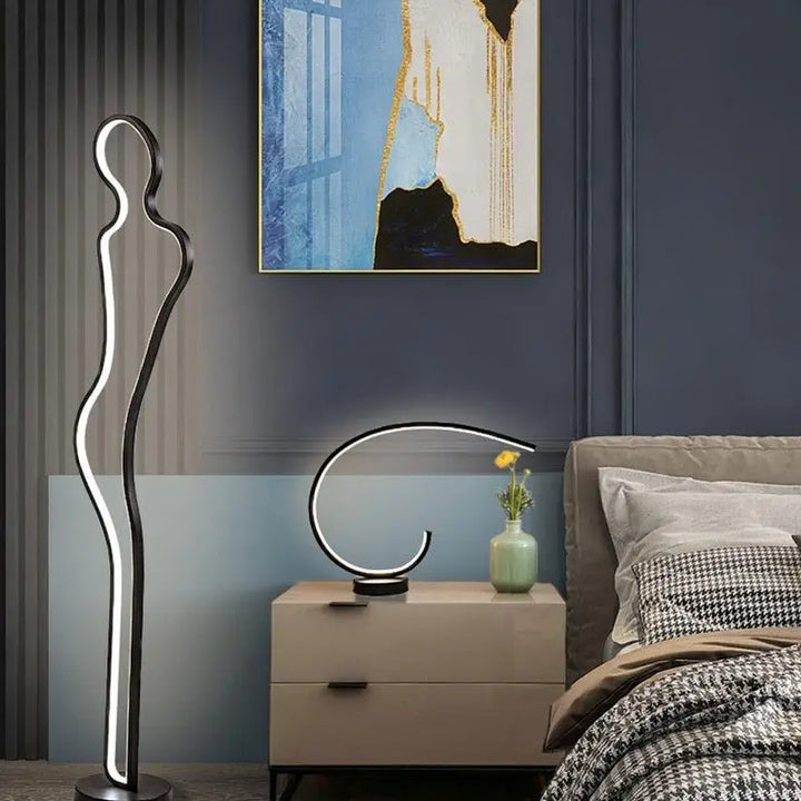 Femme Lampadaire Noir Élégant en Acrylique Sculpté