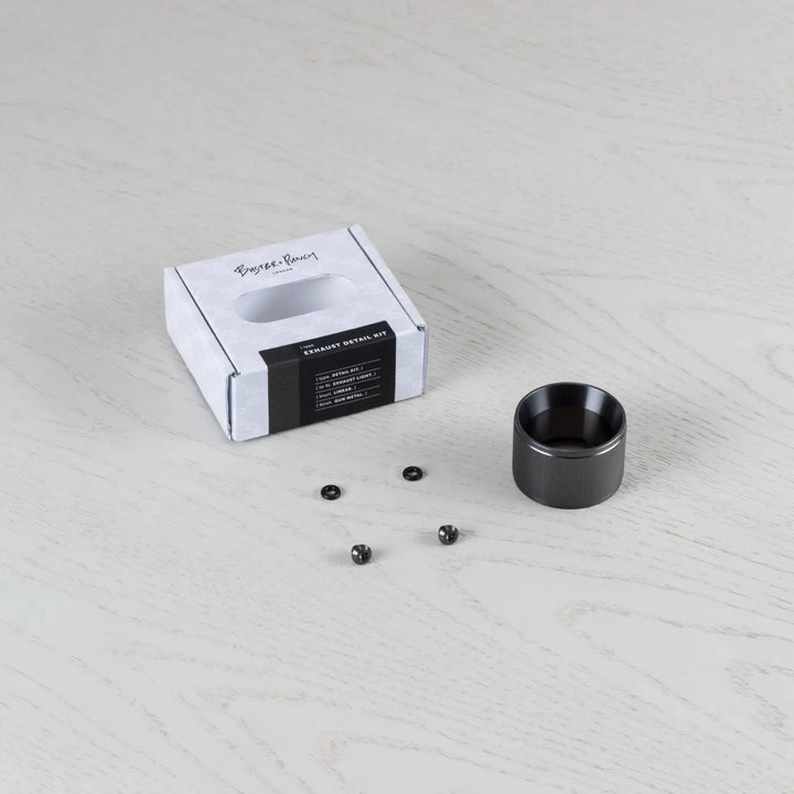 Kit de détails Exhaust finition grise déballé #couleur_gris