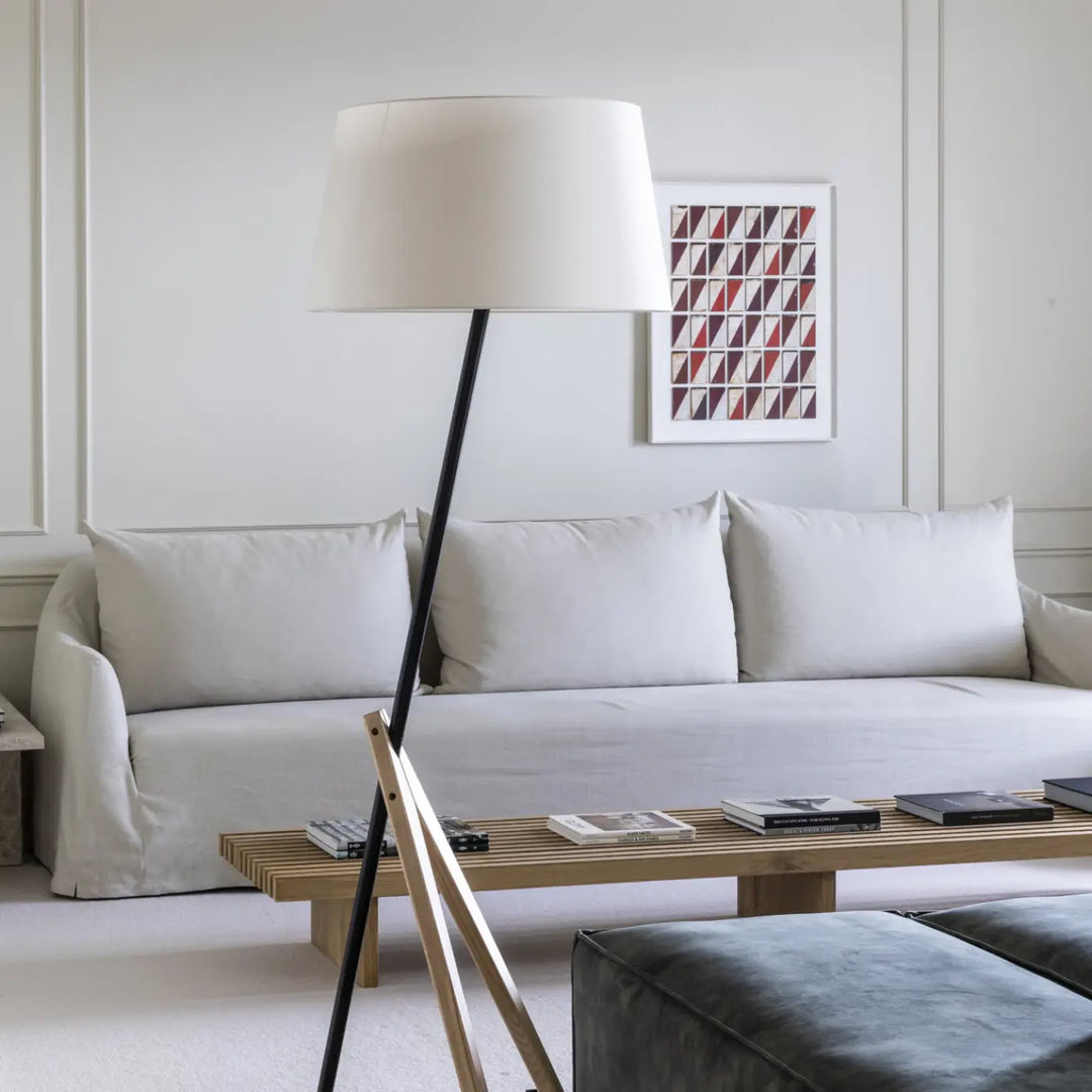 Lampadaire Treewood dans un intérieur