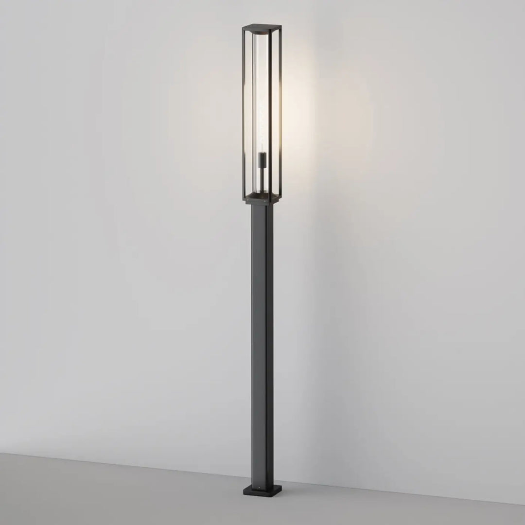Lampadaire extérieur cell en aluminium graphite avec diffuseur transparent et tête lumineuse rectangulaire moderne noire