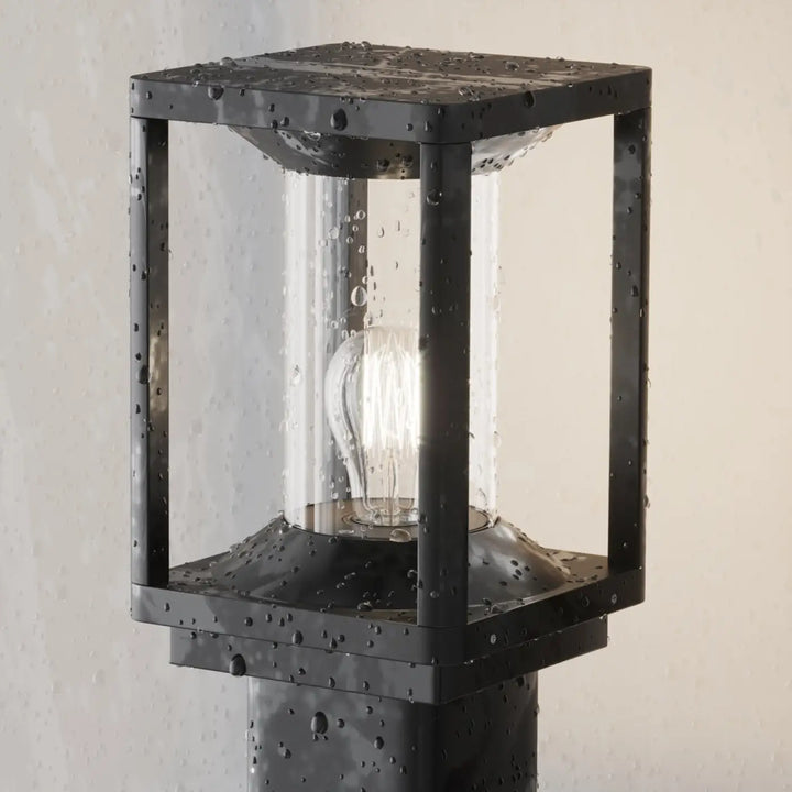 Lampadaire extérieur cell en aluminium graphite avec diffuseur transparent et tête lumineuse en métal noir
