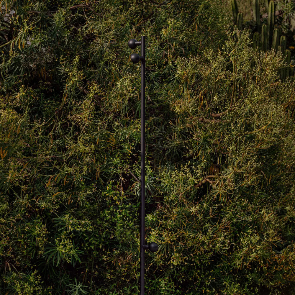Lampadaire Brot noir en extérieur