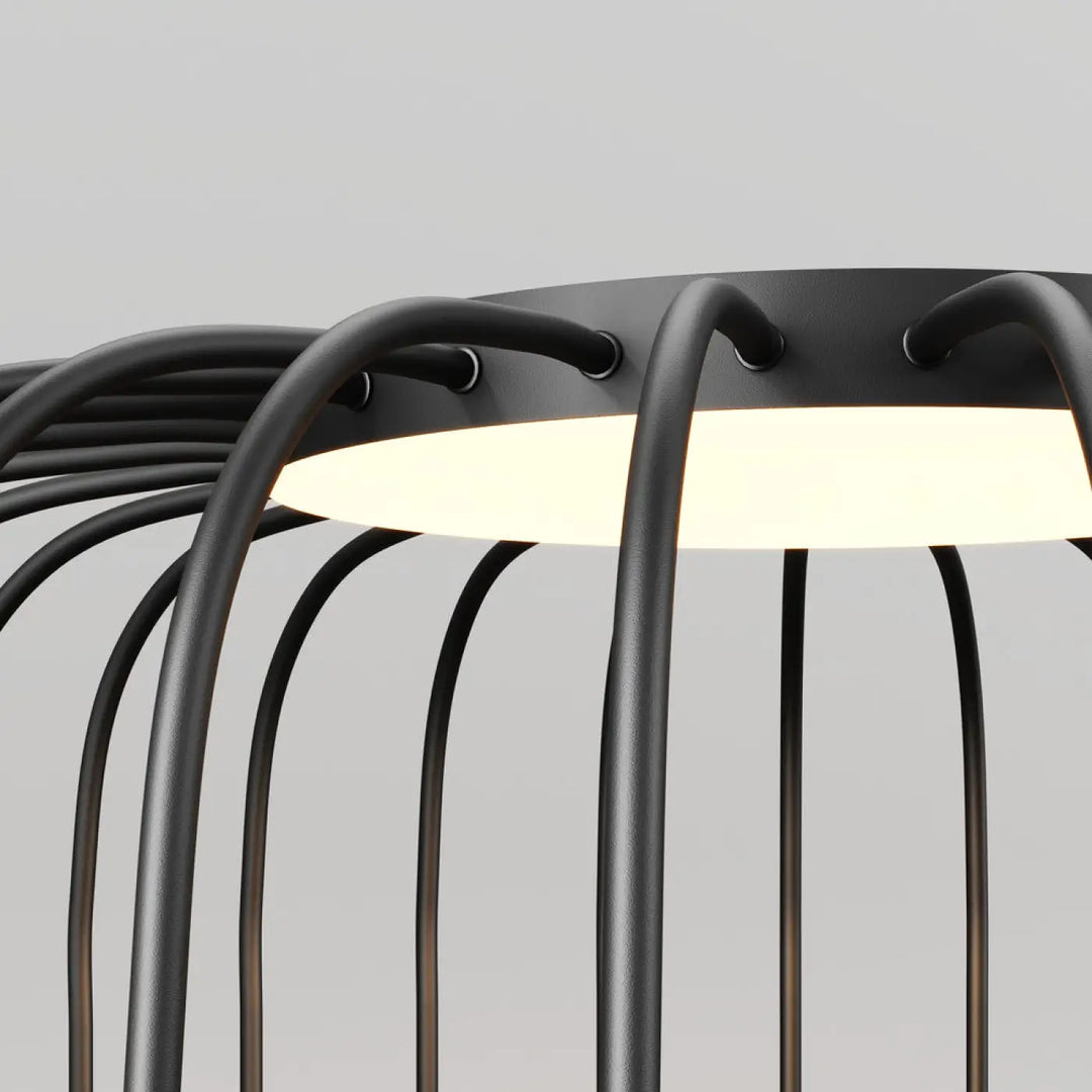 Lampadaire extérieur led wisp en fil d’acier noir avec cage métallique et diffuseur circulaire blanc doux