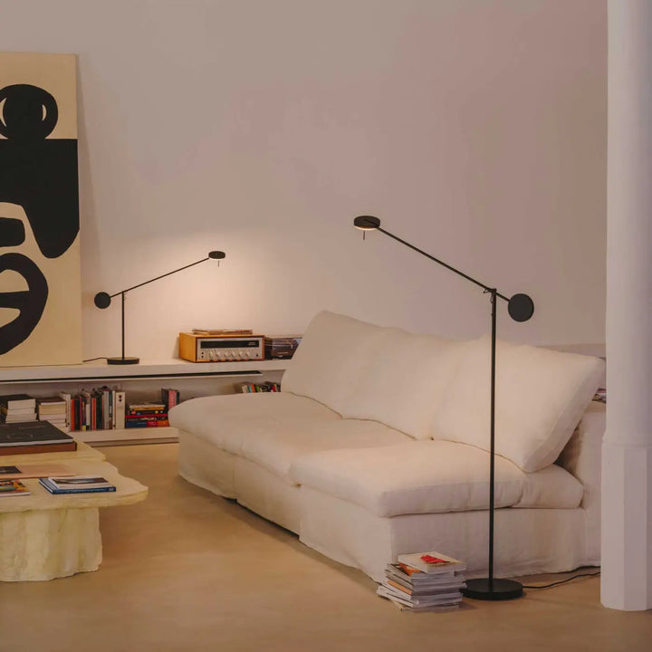 Luminaire Invisible noir dans un intérieur