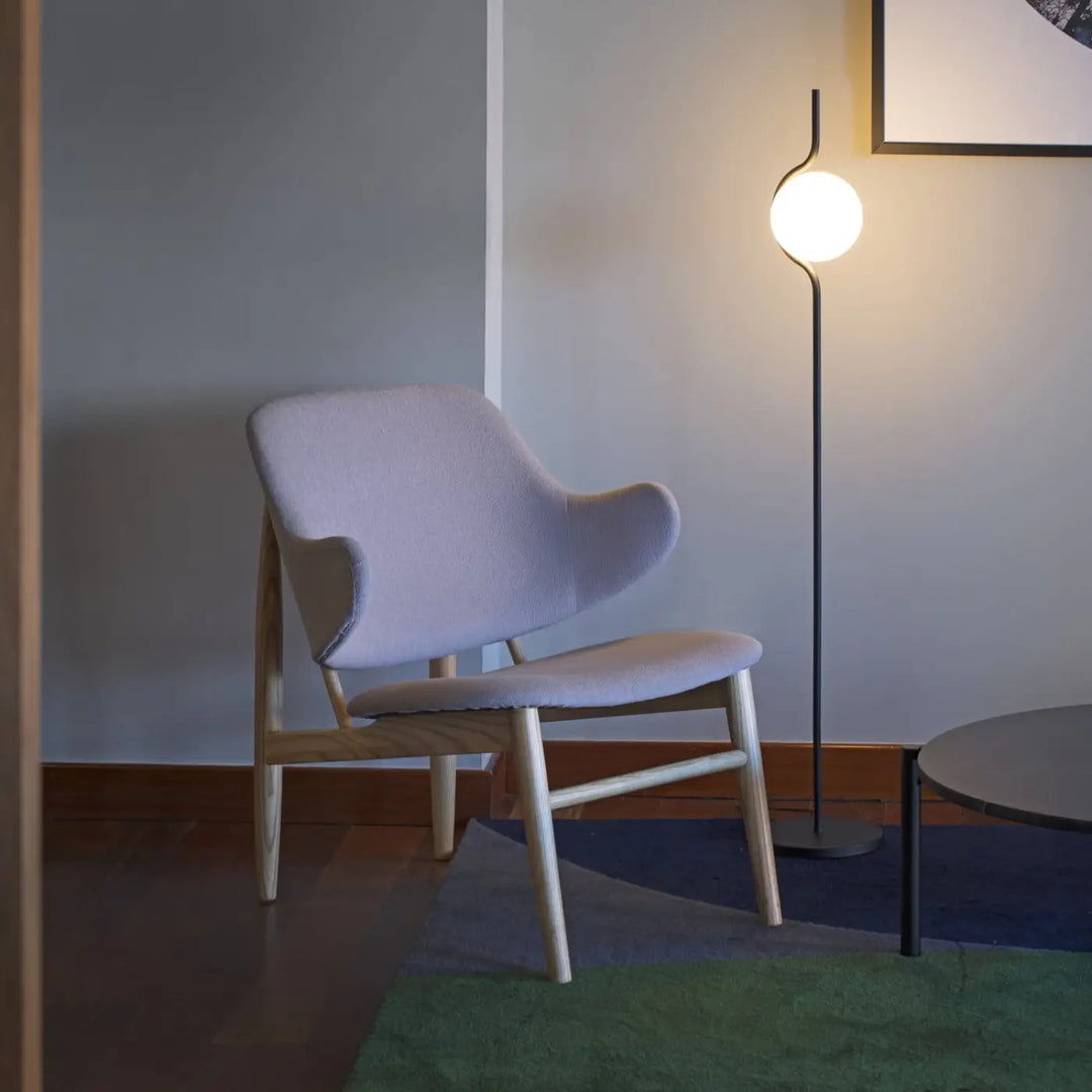 Lampadaire Le Vita noir en situation