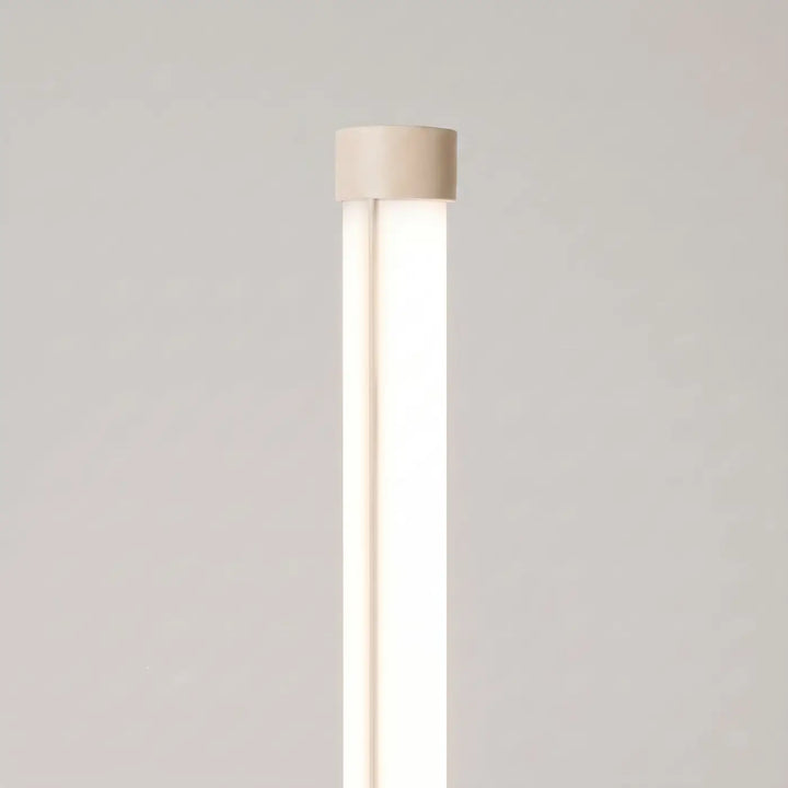 Lampadaire TRANG beige détail du sommet du tube