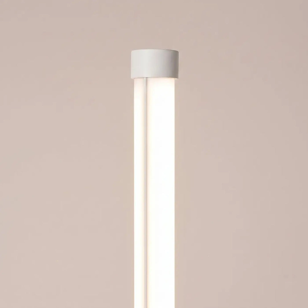 Lampadaire TRANG blanc détail du sommet du tube