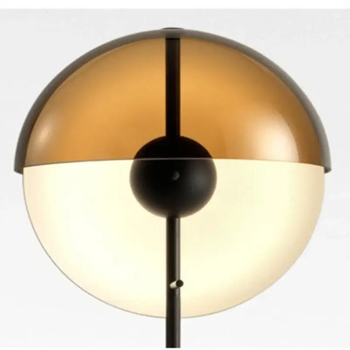 Lampadaire minimaliste noir avec abat jour en verre fumé led