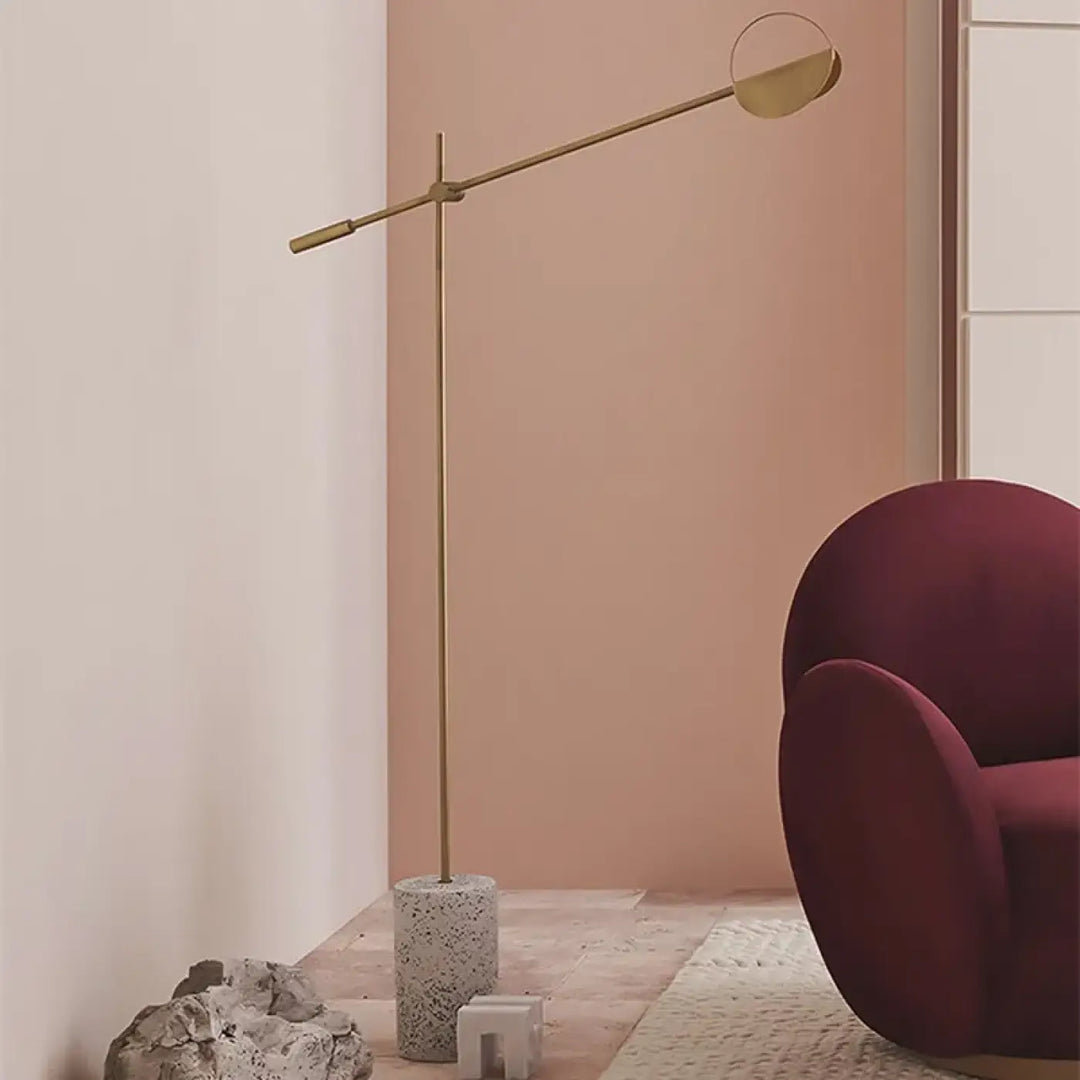 Lampadaire minimaliste noir design avec bras long orientable élégant