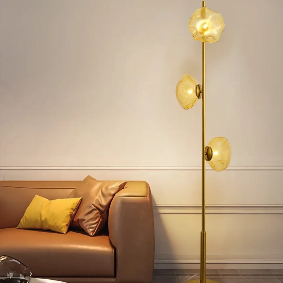 Lampadaire moderne en métal doré et verre style chic