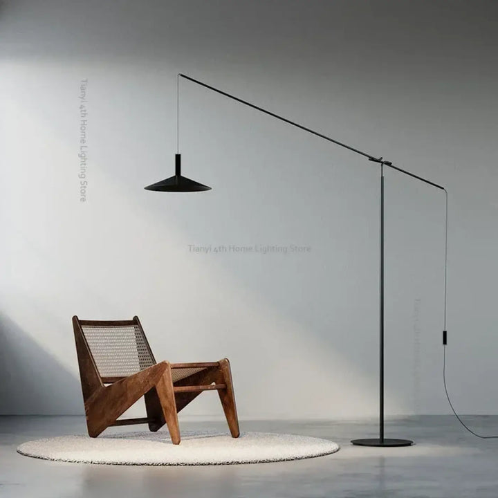 Lampadaire noir au design minimaliste et vintage