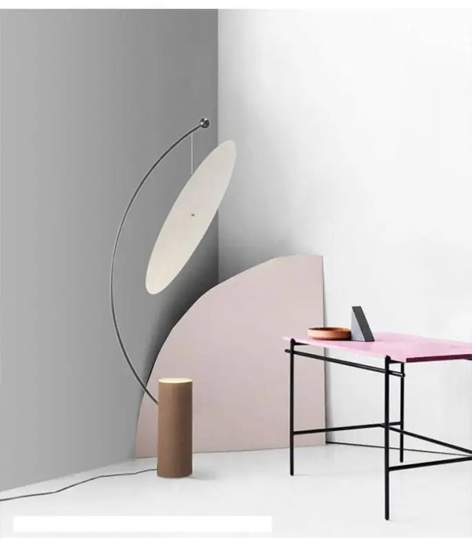 Lampadaire Rond Sur Pied Design Blanc En Aluminium