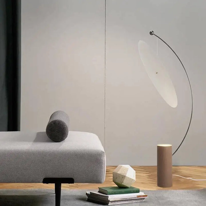 Lampadaire Rond Sur Pied Design Blanc En Aluminium