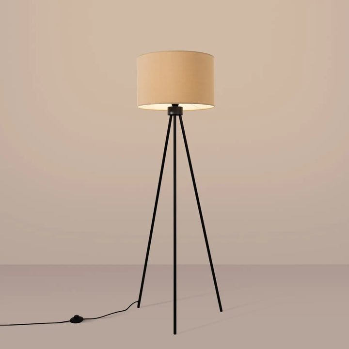 Lampadaire taupe/noir allumé