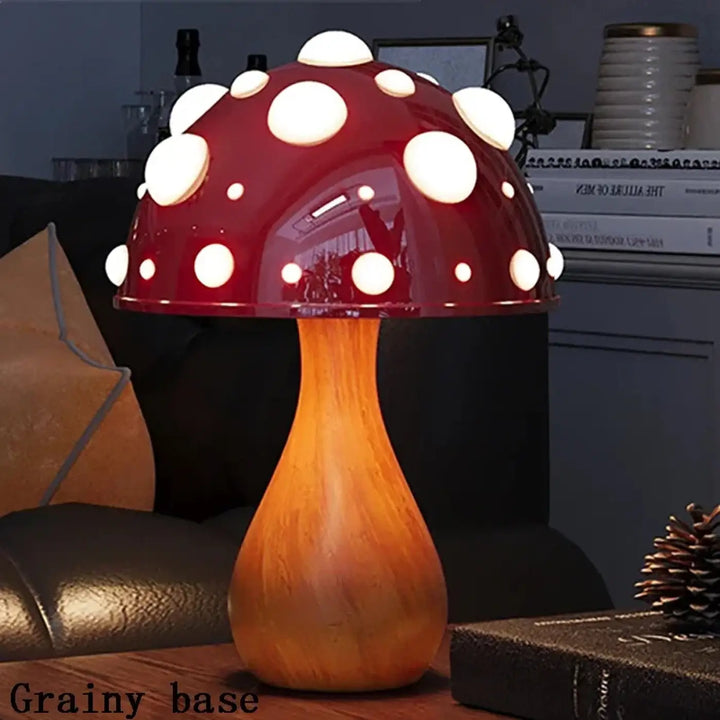 Lampe de chevet champignon rouge à pois blancs avec base en bois modele moushirou