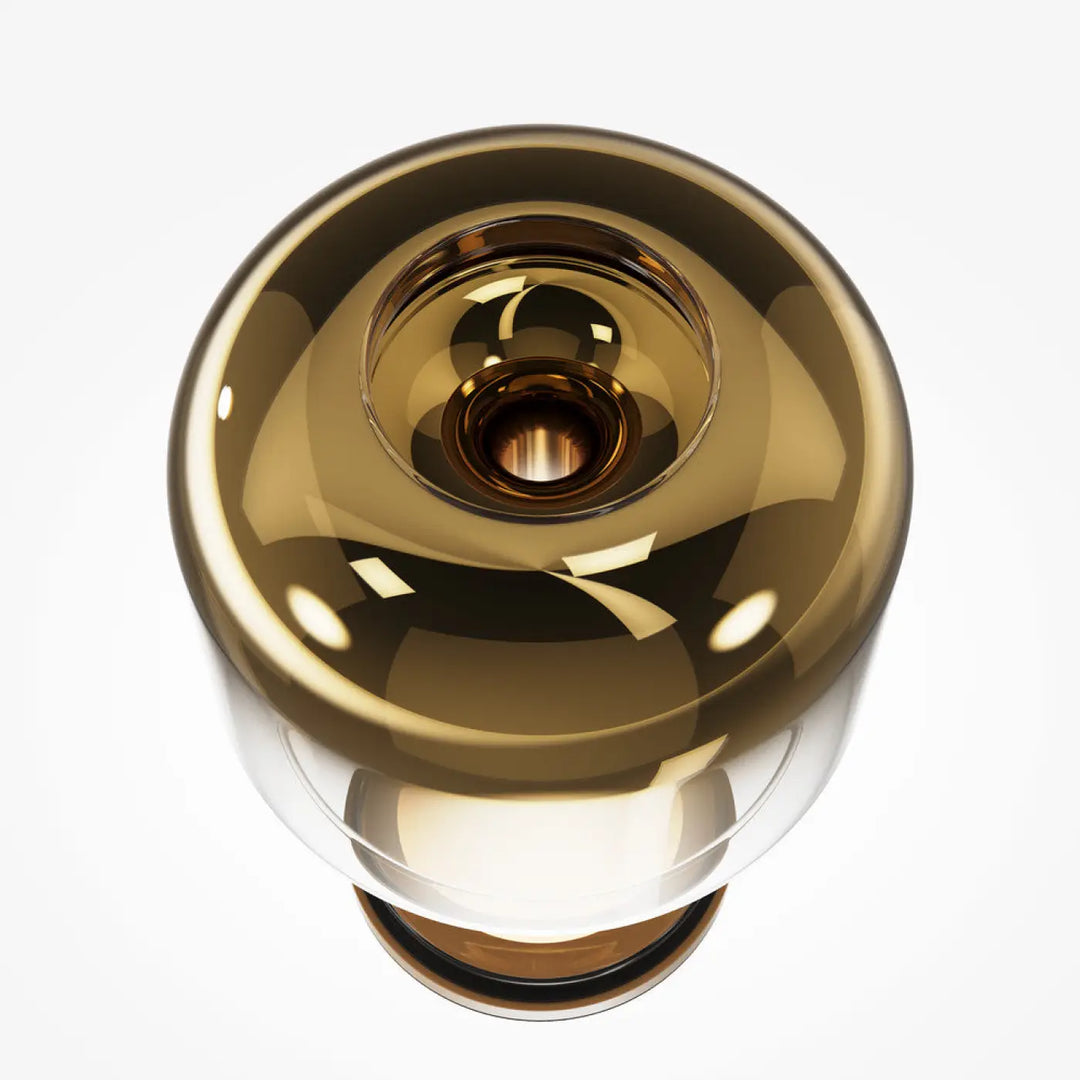 Lampe spirito avec socle vertical en verre gris et abat-jour en métal doré poli pour chevet moderne
