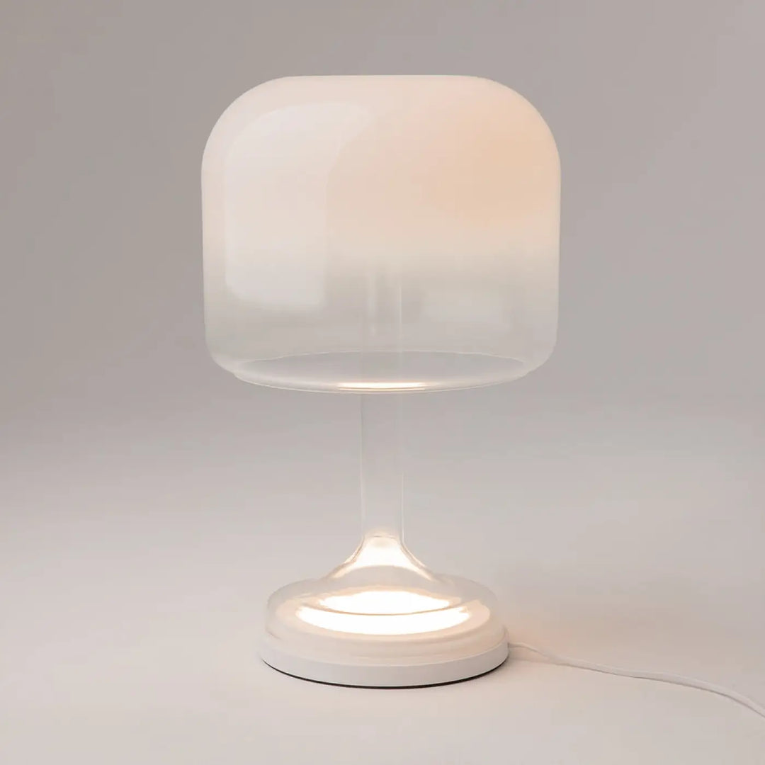 Lampe de chevet lampe spirito en verre gris translucide avec socle vertical et abat-jour en dôme arrondi blanc