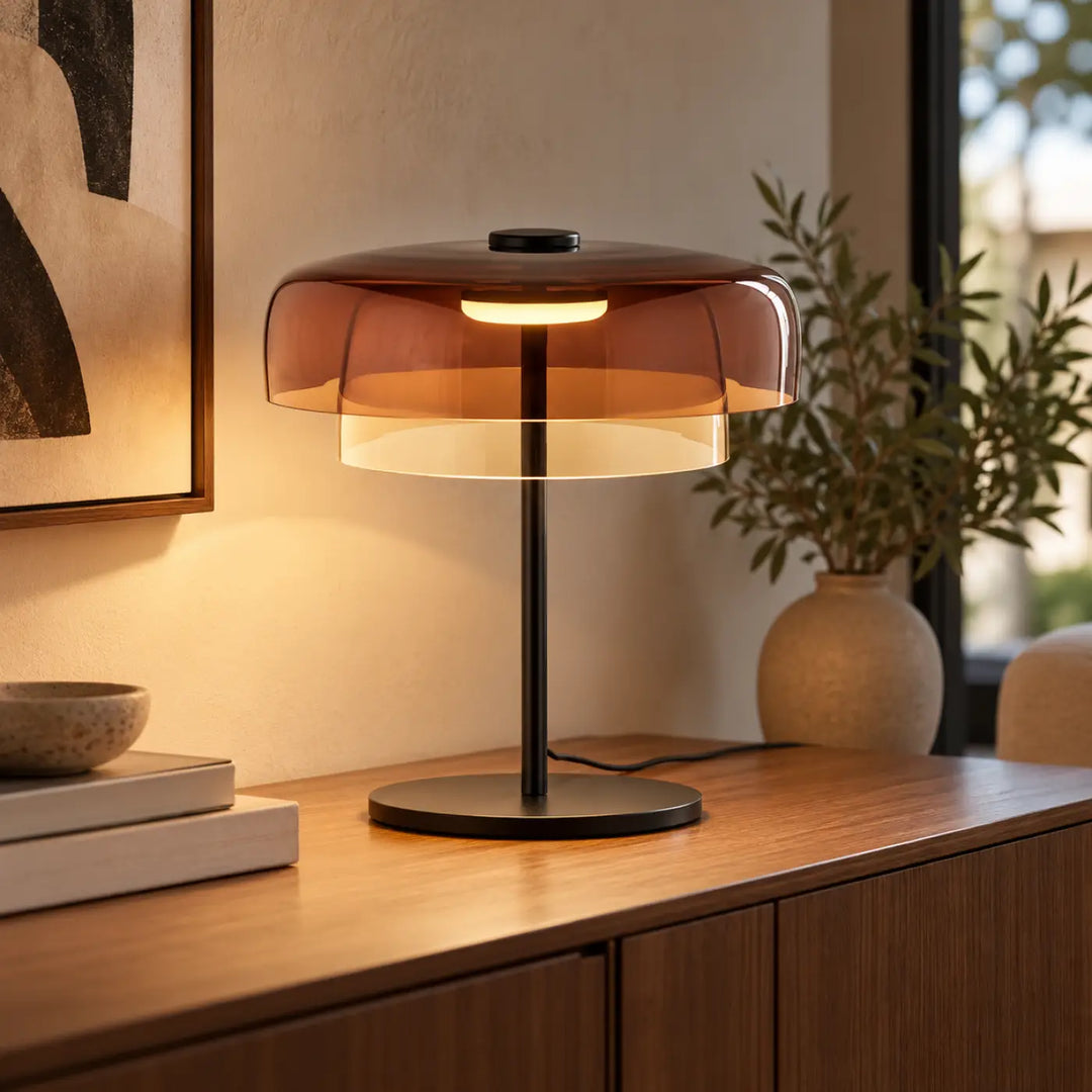 Lampe de chevet levels 2 avec base noire en métal et abat-jours en verre teinté ambre à source led chaleureuse