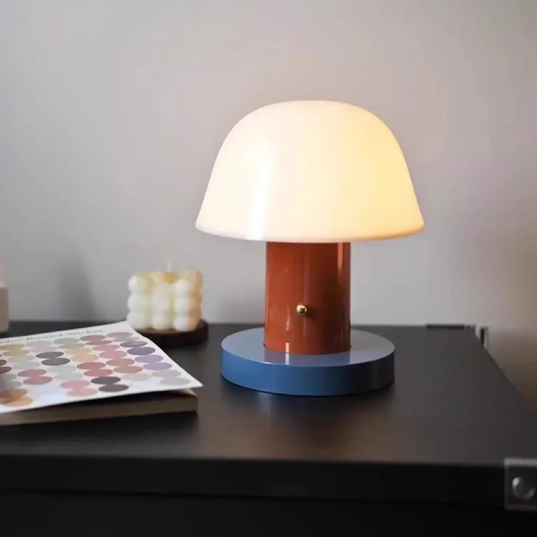 Lampe de chevet laounia chevet minimaliste avec lumière pensée diffuse blanc chaud support cylindrique orange base circulaire bleue